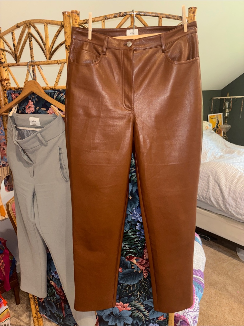 Wilfred Faux Leather Straight-Leg Jeans in Chestnut